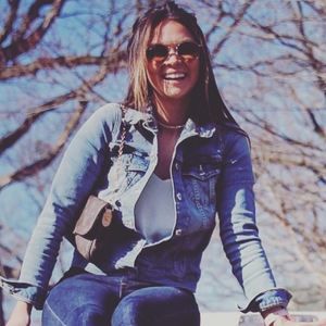 Meet your Posher, Helen